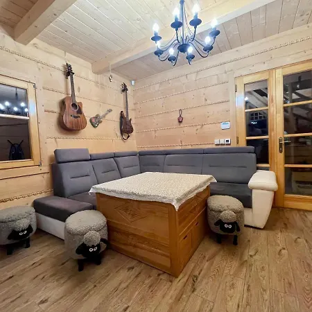 Pod Gwiazdami Dabrowka (Wadowice)